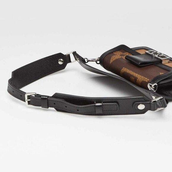 Louis Vuitton Giant Monogram Reverse Canvas Dauphine Bumbag Bag - Picture 6 of 11